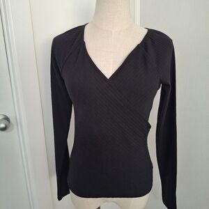 GAP Women's Black Long Sleeve Wrap Top
